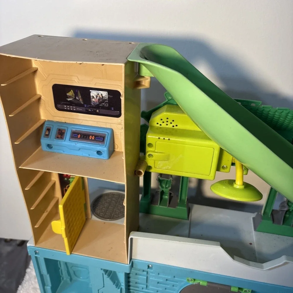 Imaginext Teenage Mutant Ninja Turtles  Chinatown Playset